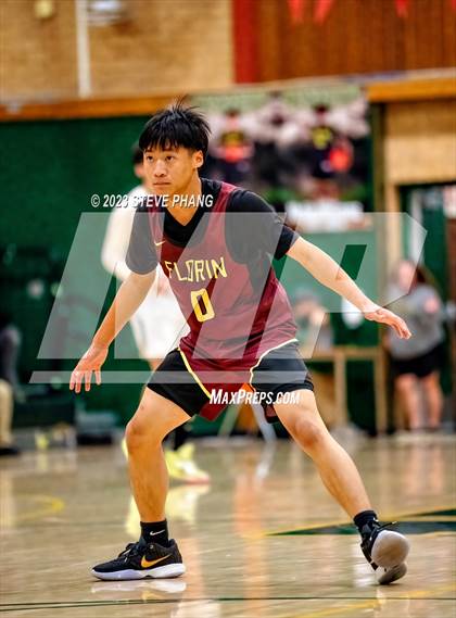Thumbnail 3 in Kennedy vs Florin photogallery.
