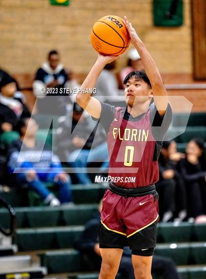Thumbnail 1 in Kennedy vs Florin photogallery.
