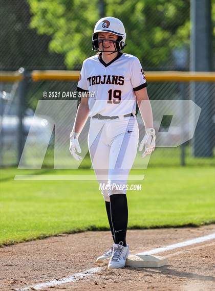 Thumbnail 2 in Linn-Mar @ Waterloo East photogallery.