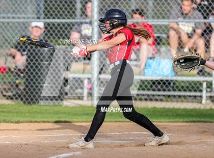 Thumbnail 3 in Linn-Mar @ Waterloo East photogallery.