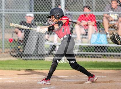 Thumbnail 3 in Linn-Mar @ Waterloo East photogallery.