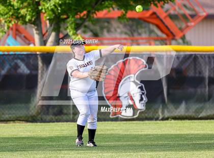 Thumbnail 2 in Linn-Mar @ Waterloo East photogallery.