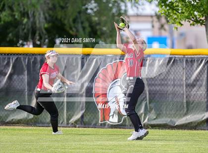 Thumbnail 3 in Linn-Mar @ Waterloo East photogallery.