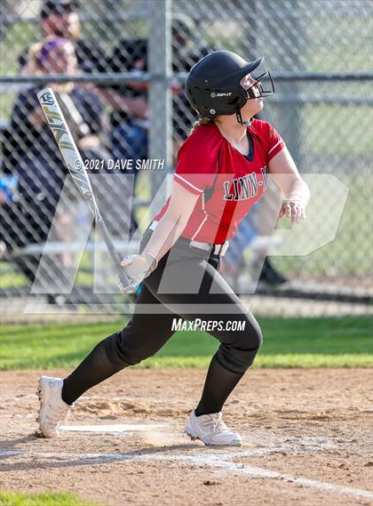 Thumbnail 3 in Linn-Mar @ Waterloo East photogallery.