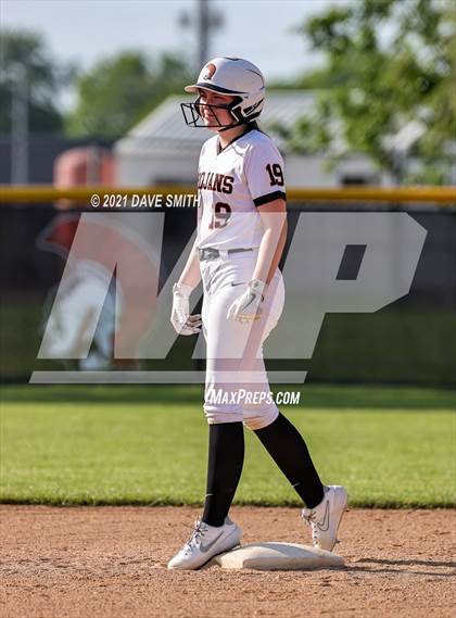 Thumbnail 2 in Linn-Mar @ Waterloo East photogallery.