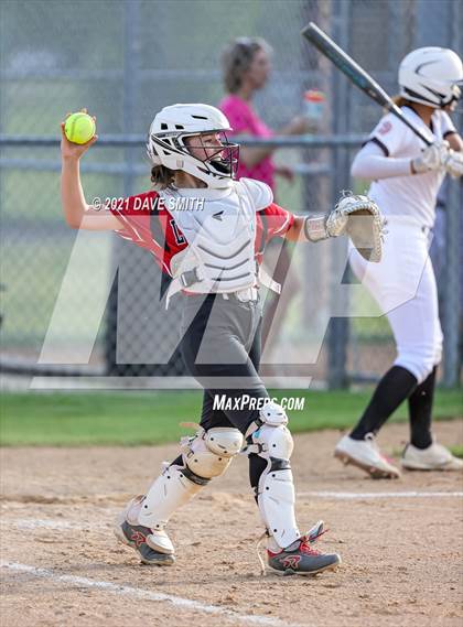 Thumbnail 2 in Linn-Mar @ Waterloo East photogallery.