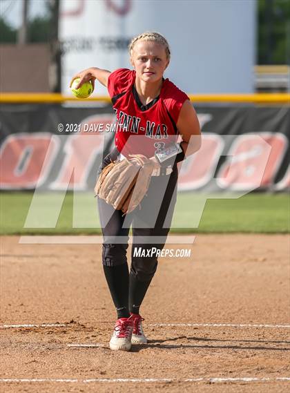 Thumbnail 3 in Linn-Mar @ Waterloo East photogallery.