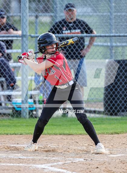Thumbnail 3 in Linn-Mar @ Waterloo East photogallery.