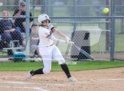 Thumbnail 3 in Linn-Mar @ Waterloo East photogallery.