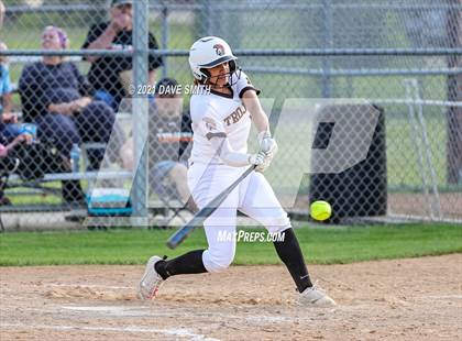 Thumbnail 2 in Linn-Mar @ Waterloo East photogallery.