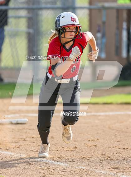 Thumbnail 3 in Linn-Mar @ Waterloo East photogallery.