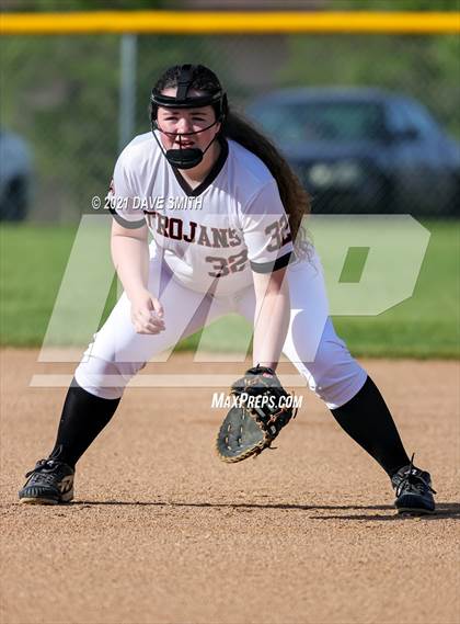 Thumbnail 3 in Linn-Mar @ Waterloo East photogallery.