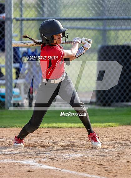 Thumbnail 3 in Linn-Mar @ Waterloo East photogallery.