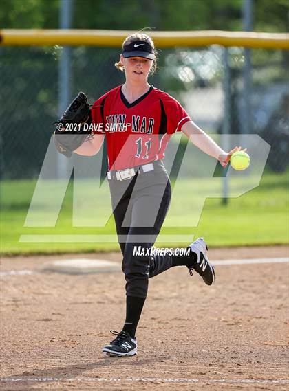 Thumbnail 2 in Linn-Mar @ Waterloo East photogallery.