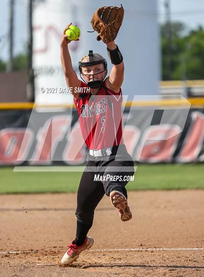 Thumbnail 2 in Linn-Mar @ Waterloo East photogallery.