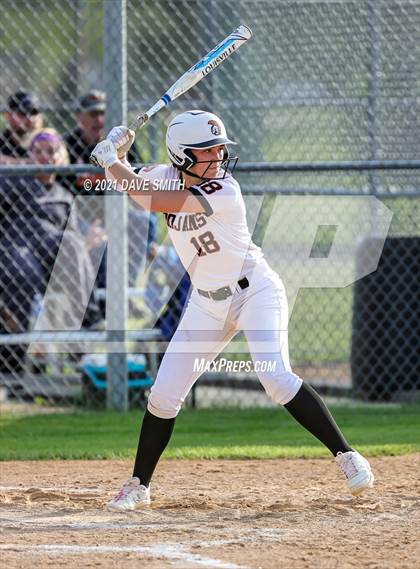 Thumbnail 3 in Linn-Mar @ Waterloo East photogallery.