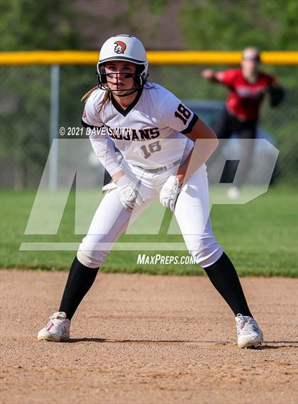 Thumbnail 3 in Linn-Mar @ Waterloo East photogallery.