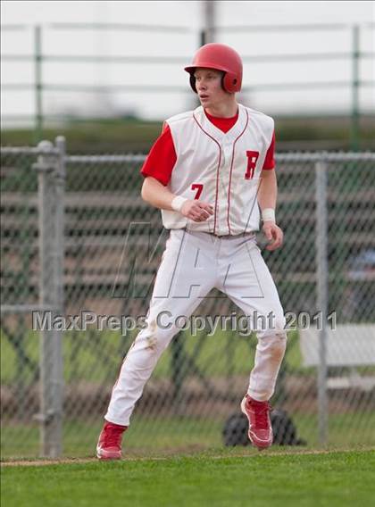 Thumbnail 3 in Central Catholic @ Ripon photogallery.