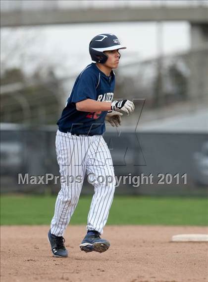 Thumbnail 2 in Central Catholic @ Ripon photogallery.