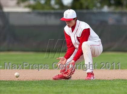 Thumbnail 2 in Central Catholic @ Ripon photogallery.