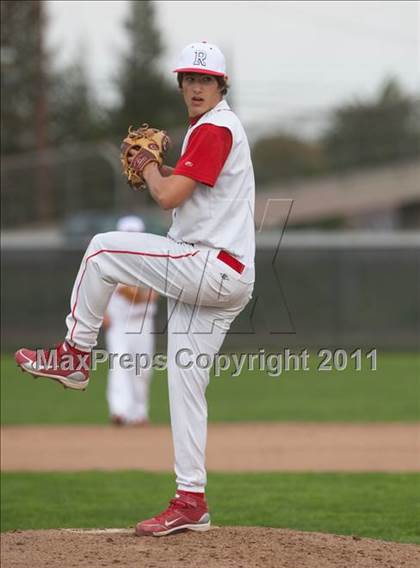 Thumbnail 1 in Central Catholic @ Ripon photogallery.