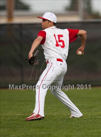 Thumbnail 2 in Central Catholic @ Ripon photogallery.