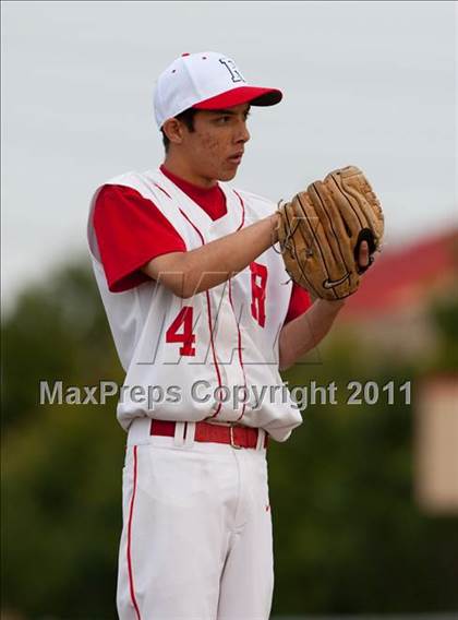 Thumbnail 2 in Central Catholic @ Ripon photogallery.
