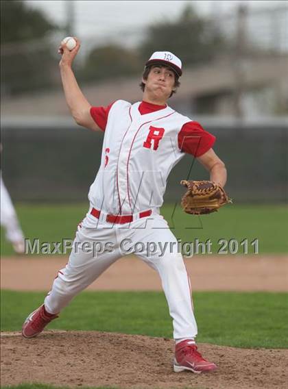 Thumbnail 2 in Central Catholic @ Ripon photogallery.