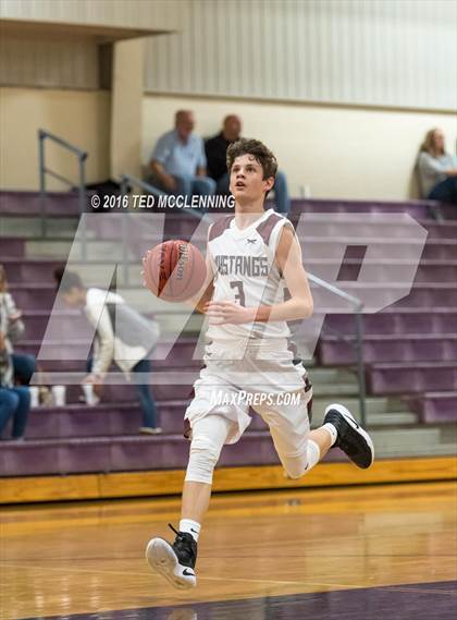 Thumbnail 1 in Wonderview vs Perryville (St. Joseph Classic) photogallery.