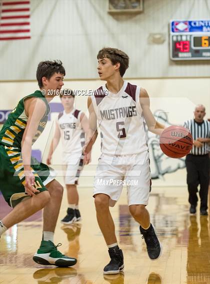 Thumbnail 3 in Wonderview vs Perryville (St. Joseph Classic) photogallery.