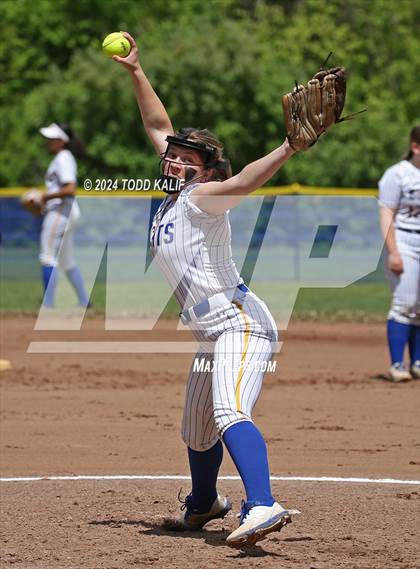 Thumbnail 1 in Ledyard @ Bacon Academy photogallery.