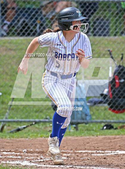 Thumbnail 3 in Ledyard @ Bacon Academy photogallery.