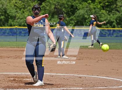 Thumbnail 3 in Ledyard @ Bacon Academy photogallery.