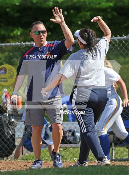 Thumbnail 3 in Ledyard @ Bacon Academy photogallery.