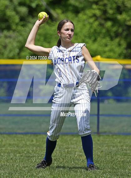 Thumbnail 2 in Ledyard @ Bacon Academy photogallery.