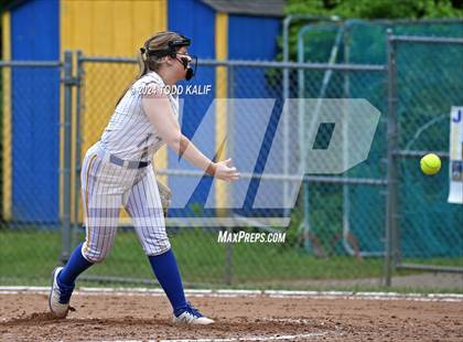 Thumbnail 1 in Ledyard @ Bacon Academy photogallery.