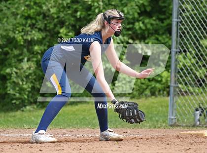Thumbnail 2 in Ledyard @ Bacon Academy photogallery.
