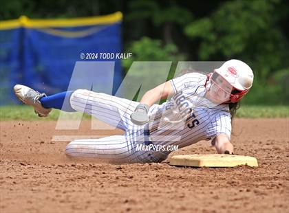Thumbnail 1 in Ledyard @ Bacon Academy photogallery.