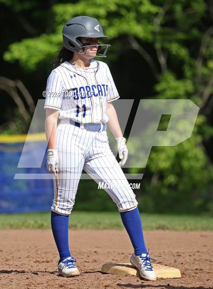 Thumbnail 3 in Ledyard @ Bacon Academy photogallery.
