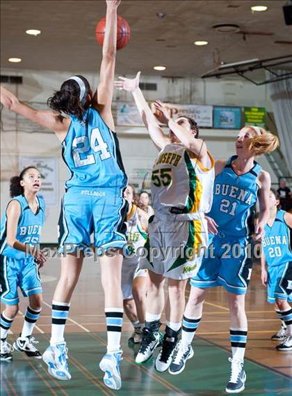 Thumbnail 2 in St. Joseph vs. Buena (Santa Barbara Tournament of Champions) photogallery.