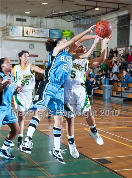 Thumbnail 1 in St. Joseph vs. Buena (Santa Barbara Tournament of Champions) photogallery.