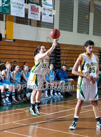 Thumbnail 2 in St. Joseph vs. Buena (Santa Barbara Tournament of Champions) photogallery.