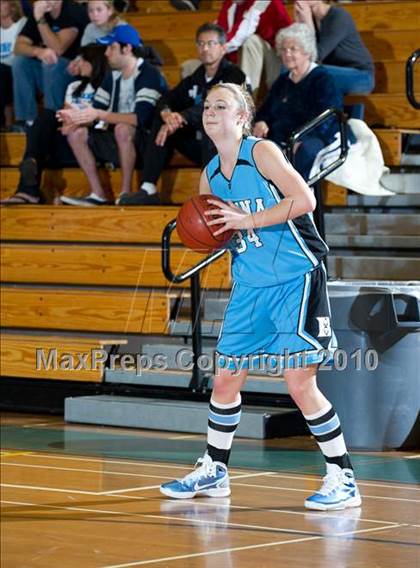 Thumbnail 3 in St. Joseph vs. Buena (Santa Barbara Tournament of Champions) photogallery.