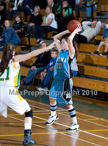 Thumbnail 1 in St. Joseph vs. Buena (Santa Barbara Tournament of Champions) photogallery.