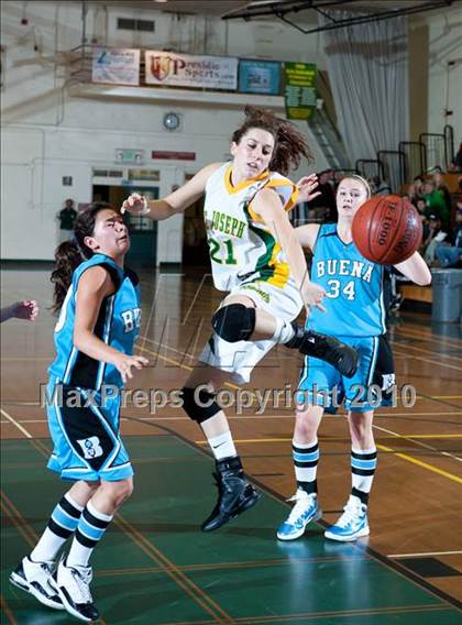 Thumbnail 2 in St. Joseph vs. Buena (Santa Barbara Tournament of Champions) photogallery.