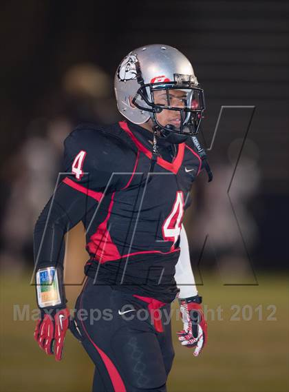 Thumbnail 3 in Mallard Creek vs. Butler (NCHSAA 4AA Playoffs) photogallery.