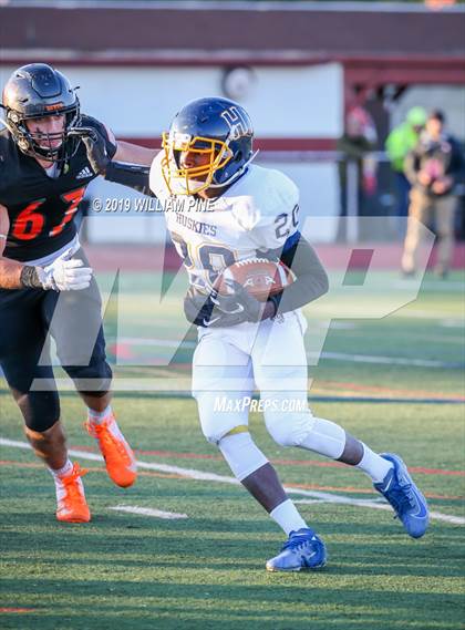 Thumbnail 1 in Highland vs. Marlboro Central (Section 9 Class B Semifinal) photogallery.