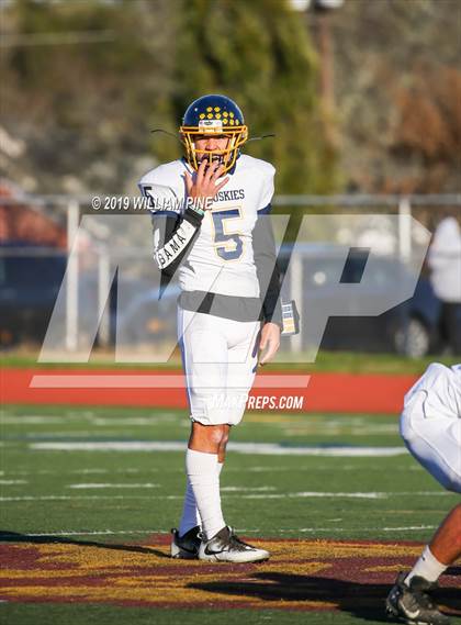 Thumbnail 2 in Highland vs. Marlboro Central (Section 9 Class B Semifinal) photogallery.