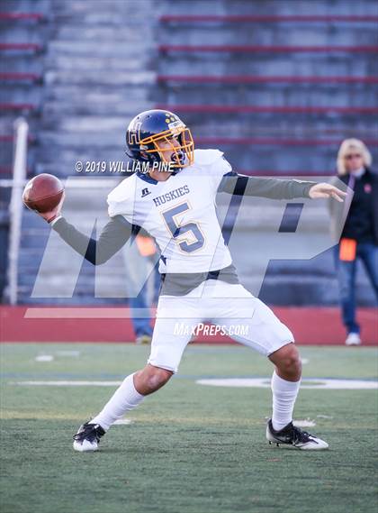 Thumbnail 1 in Highland vs. Marlboro Central (Section 9 Class B Semifinal) photogallery.
