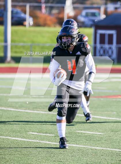 Thumbnail 3 in Highland vs. Marlboro Central (Section 9 Class B Semifinal) photogallery.